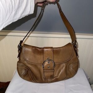 VTG Coach Y2K Tan Brown Leather Medium Soho Flap Shoulder Bag Purse 9248